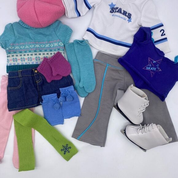 American Girl Mia 2 in 1 Skate Outfits - Picture 2 of 8